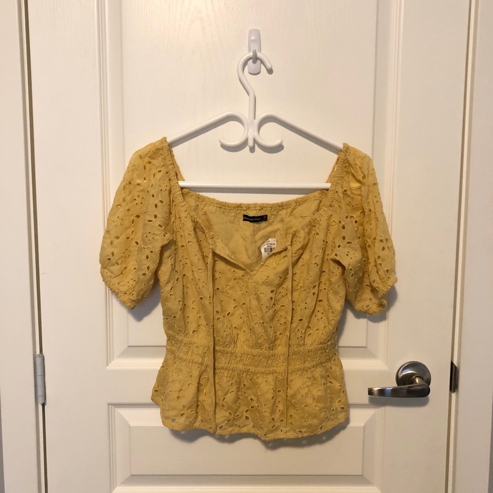 NWT Abercrombie & Fitch Top 🌟